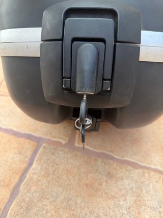 Baúl Top Case BMW F650 GS