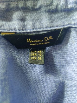 Camisa azul de manga larga de mujer