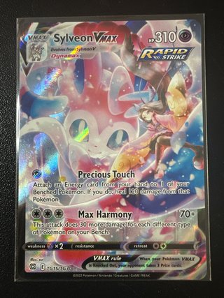 Carta Pokemon Sylveon VMAX