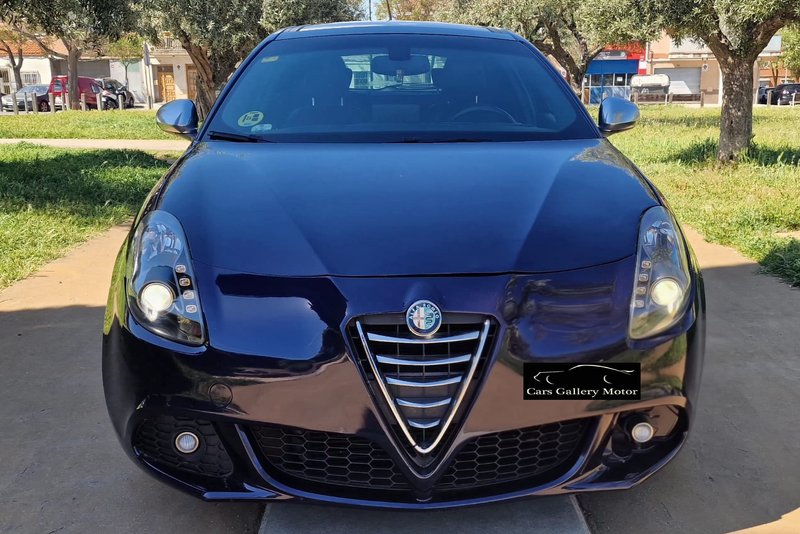 Alfa Romeo Giulietta 1.6 JTDm Distinctive 2011, foto 6
