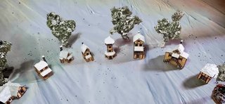 8 Casas H0/N + 5 Árboles Maqueta