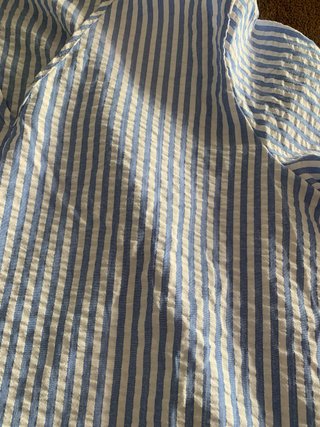 Camisa de rayas azul y blanco