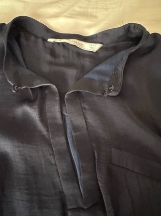 Camisa Zara azul marino mujer