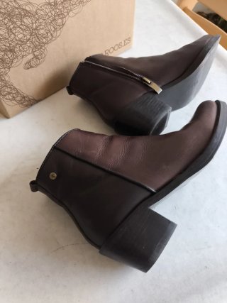 Botines marrones de piel