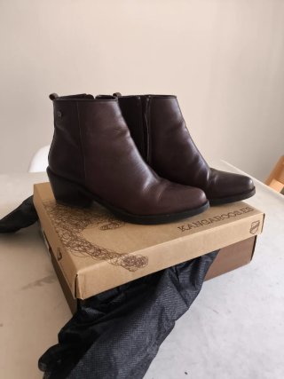 Botines marrones de piel