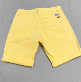 Levi's Bermuda Talla 28 Sin Estrenar