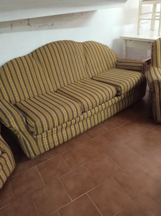 Sofá y 2 sillones de tela