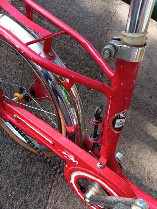 Bicicleta BH antigua roja
