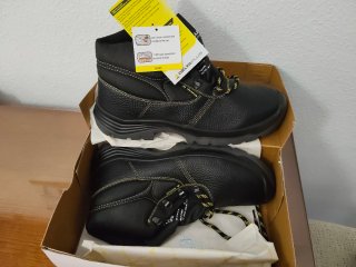 Zapatos de trabajo Delta Plus Talla 44