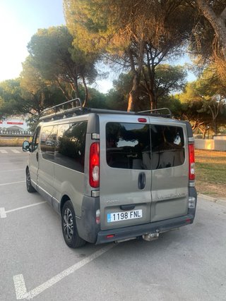 Opel Vivaro 2007 9 plazas