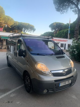 Opel Vivaro 2007 9 plazas