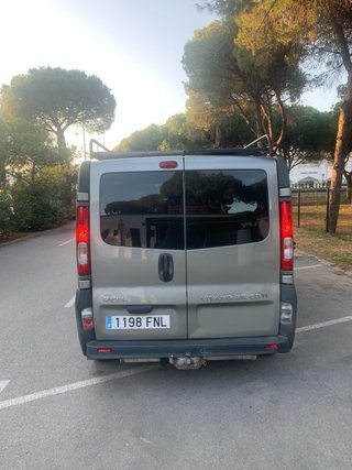 Opel Vivaro 2007 9 plazas