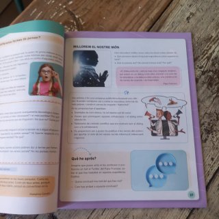 Libro religión valenciano