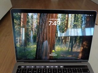 MacBook Pro 13 Touch Bar Gris Espacial