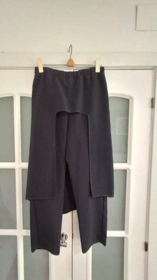 Pantalón efecto falda David Valls Negro