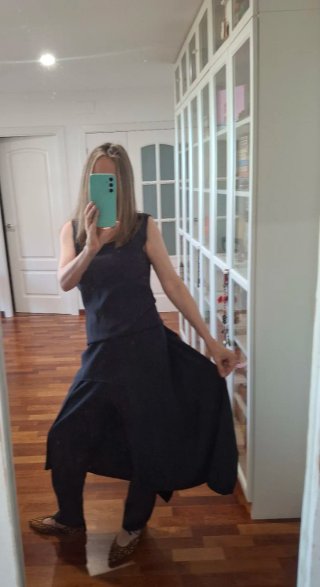 Pantalón efecto falda David Valls Negro