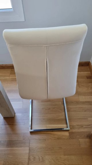 Juego de 4 sillas de comedor blancas