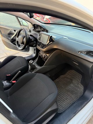 Despiece Completo Peugeot 208  1.2 Gasolina 2018