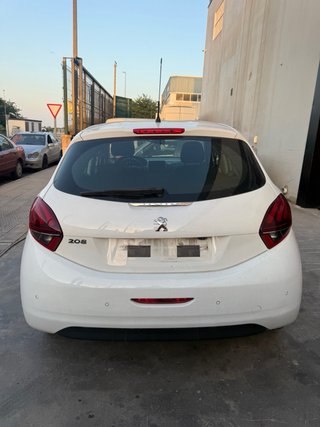 Despiece Completo Peugeot 208  1.2 Gasolina 2018