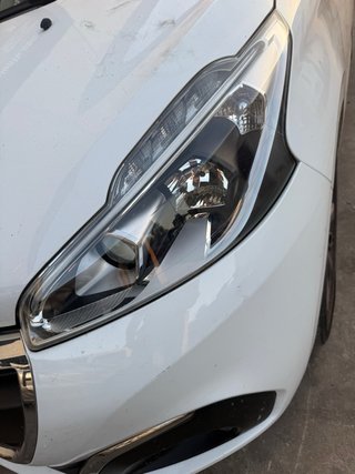 Despiece Completo Peugeot 208  1.2 Gasolina 2018