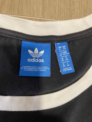 Camiseta Adidas Negra Talla XS