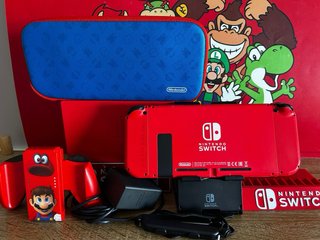Nintendo Switch Edicion Mario Odyssey + accesorios
