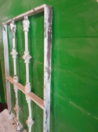 Reja de forja antigua