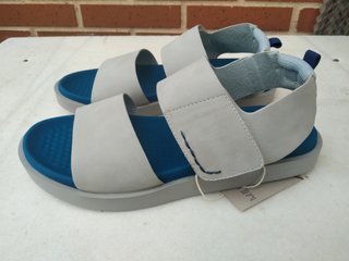 Sandalias Meröhe Keros