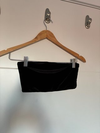 Crop Tops de Fiesta Morado y Negro