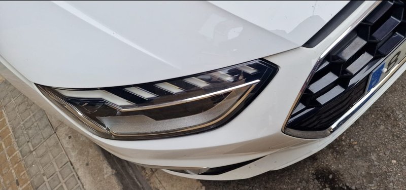 Audi A4 2021, foto 2