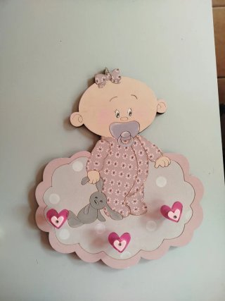 Percha bebé niña nube madera 39x34