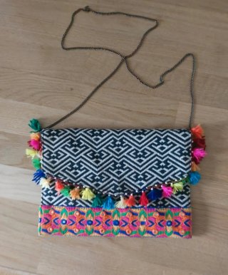 Bolso étnico Green Coast bordado