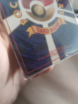 Carta Pokémon Zapdos (Base Set)