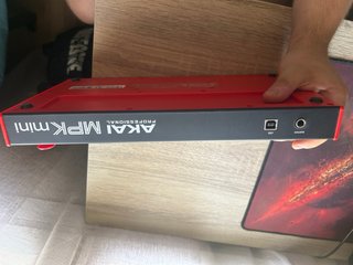 Akai MPK mini Teclado Controlador MIDI