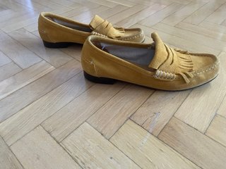 Mocasines Massimo Dutti flecos mostaza
