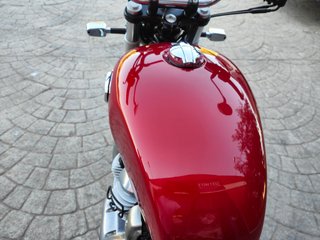 Royal Enfield Interceptor 650 Roja