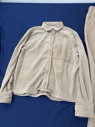 Conjunto Bershka Beige Talla S