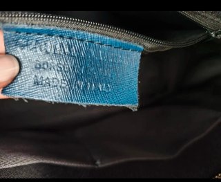 Bolso de piel azul