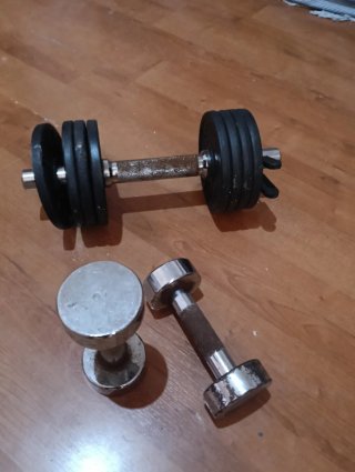 Mancuernas: 1 de discos y 2 pequeñas