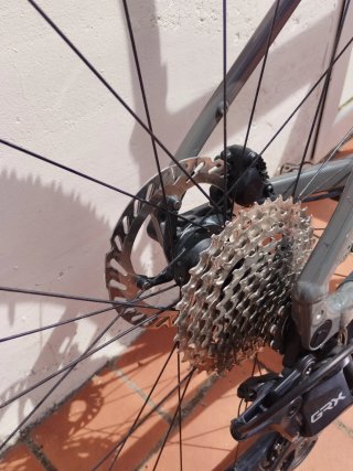 Bicicleta Gravel Canyon 7 AL Gris