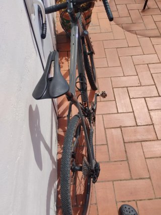 Bicicleta Gravel Canyon 7 AL Gris