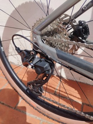 Bicicleta Gravel Canyon 7 AL Gris