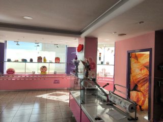 Traspaso tienda golosinas ,panaderia
