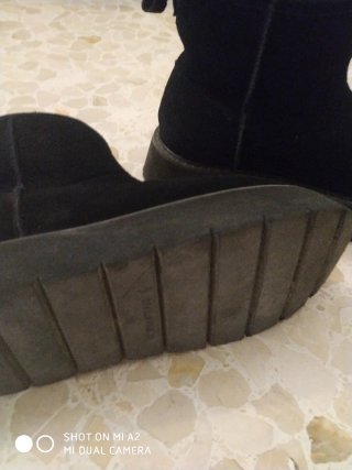 Botas Stradivarius Negras Talla 36 borreguito