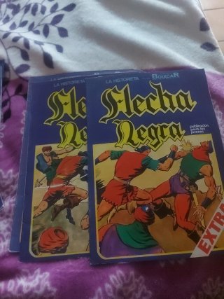 Lote de tebeos de flecha negra