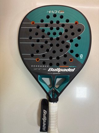 Pala Bullpadel Hack 24 Hybrid