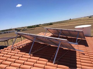 Electricista Jaén. Averías 24h. Placas Solares.led