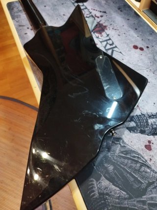 Guitarra Eléctrica Harley Benton Zurda