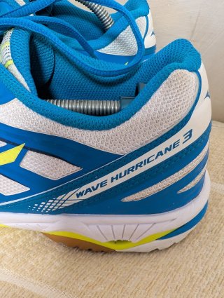 Scarpe Mizuno uomo taglia 42