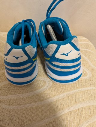 Scarpe Mizuno uomo taglia 42